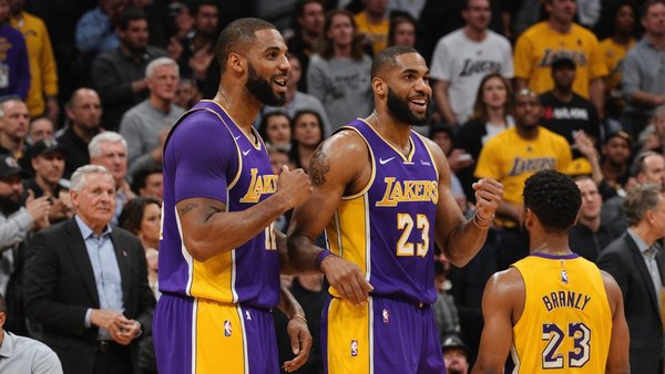 Le rôle des supporters des Lakers dans leurs victoires
